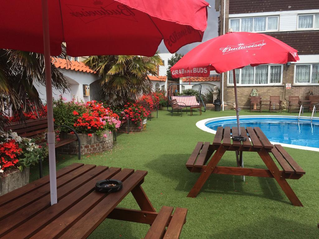 Hotel Victoria Great Yarmouth Bagian luar foto